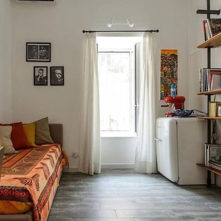 Apartamento Vesuvius A Mezzocannone Nápoles Exterior foto