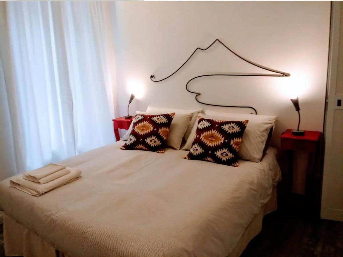 Apartamento Vesuvius A Mezzocannone Nápoles Exterior foto