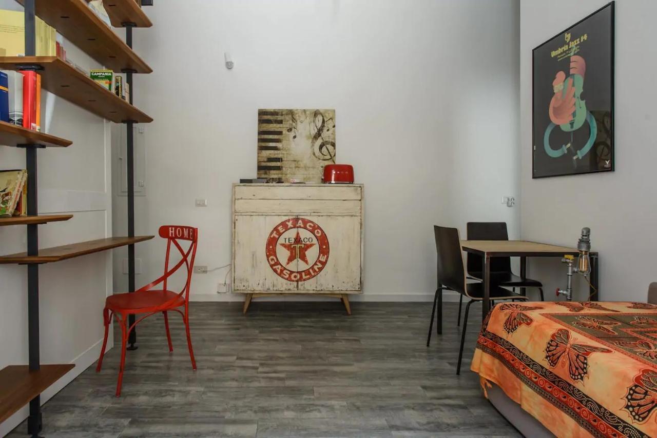Apartamento Vesuvius A Mezzocannone Nápoles Exterior foto